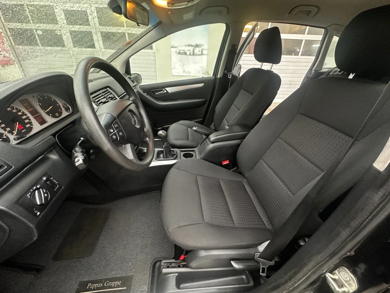 Mercedes-Benz B 150 1.5i, снимка 8 - Автомобили и джипове - 52664491