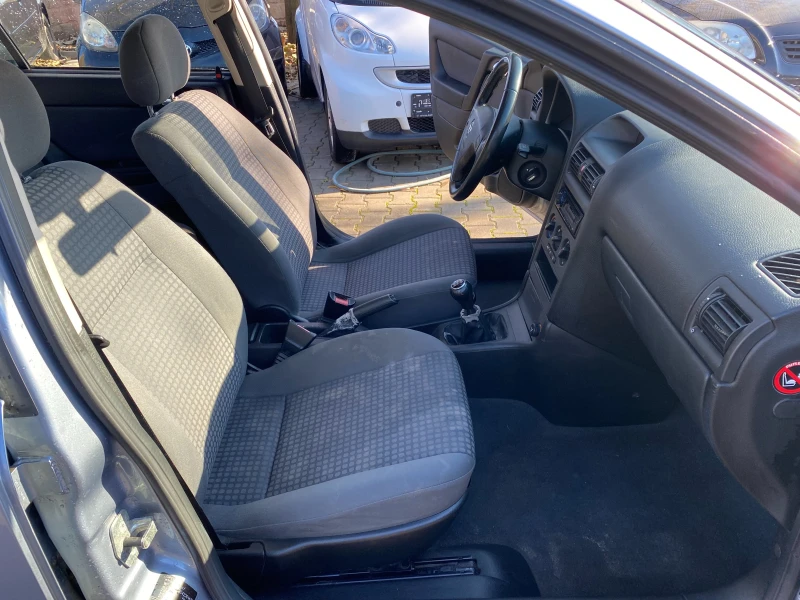 Opel Astra 1.7 diesel 80к.с, снимка 10 - Автомобили и джипове - 52799545