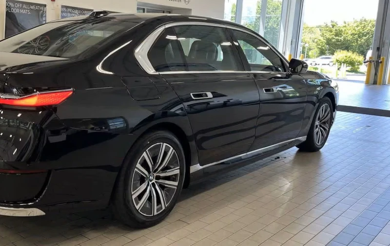 BMW 740 xDrive, снимка 4 - Автомобили и джипове - 53089927