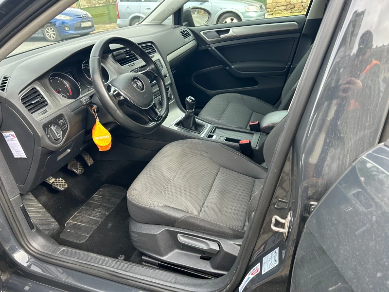 VW Golf, снимка 7 - Автомобили и джипове - 53528457