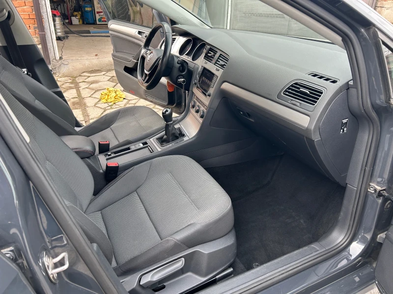 VW Golf, снимка 6 - Автомобили и джипове - 53528457