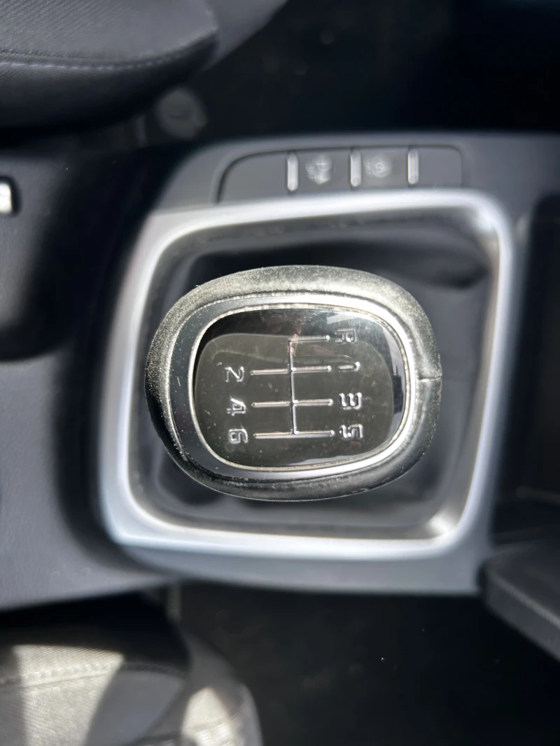 Kia Ceed 1.0 TGDI, снимка 15 - Автомобили и джипове - 53540793