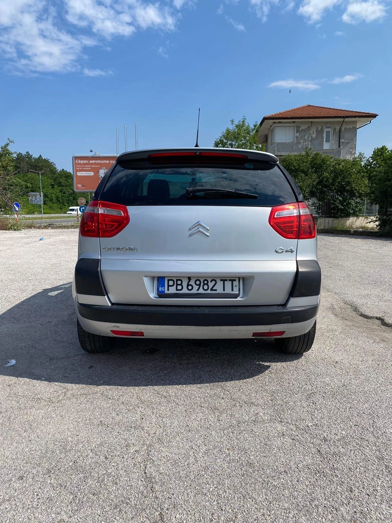 Citroen C4 Picasso 1.6 HDI - изображение 5