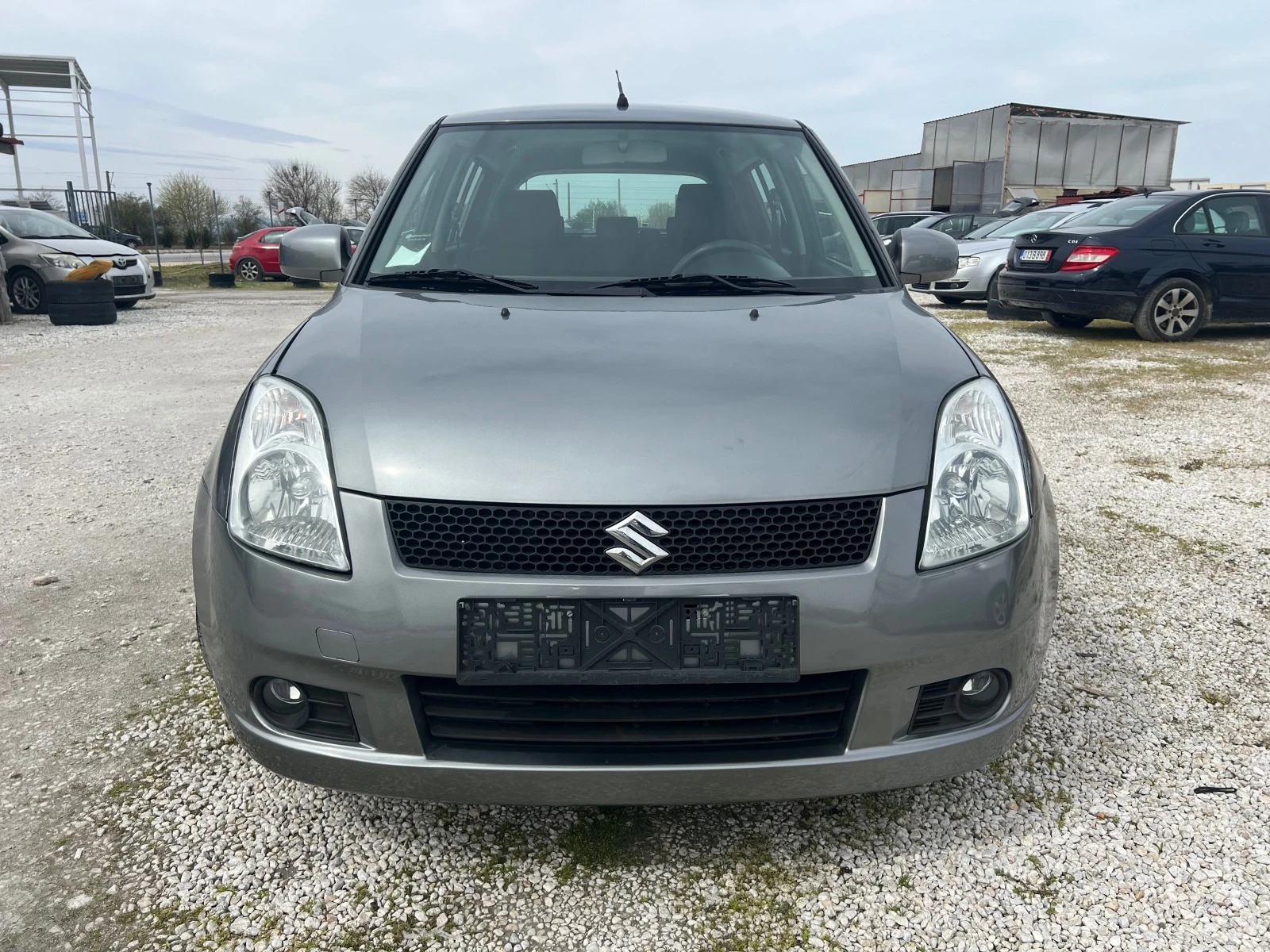 Suzuki Swift 1.3i - [1] 