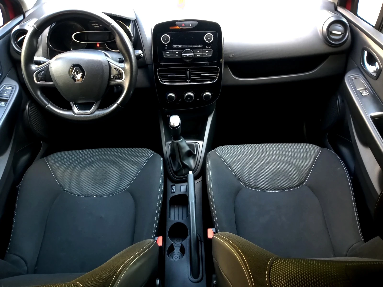 Renault Clio 1.5.DCI.ФЕЙС.КАСКО.ТОП!!! - изображение 9
