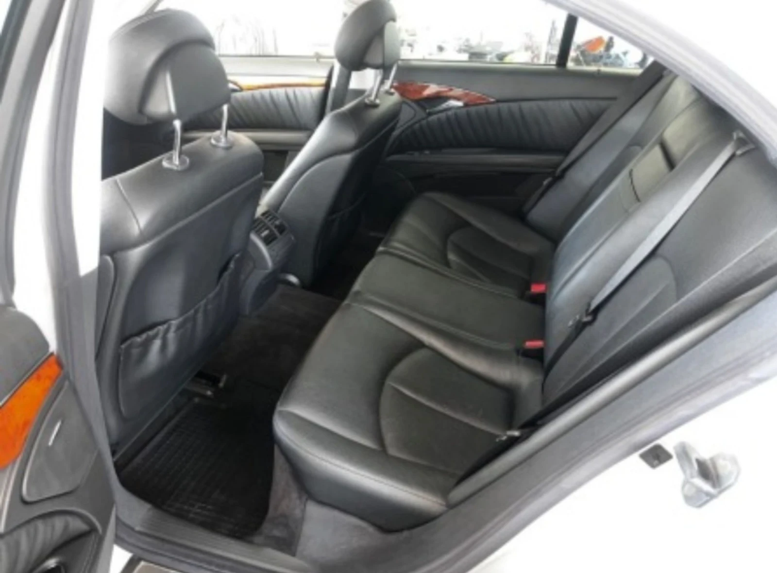 Mercedes-Benz E 320 3.2cdi 204kc  | Mobile.bg   13