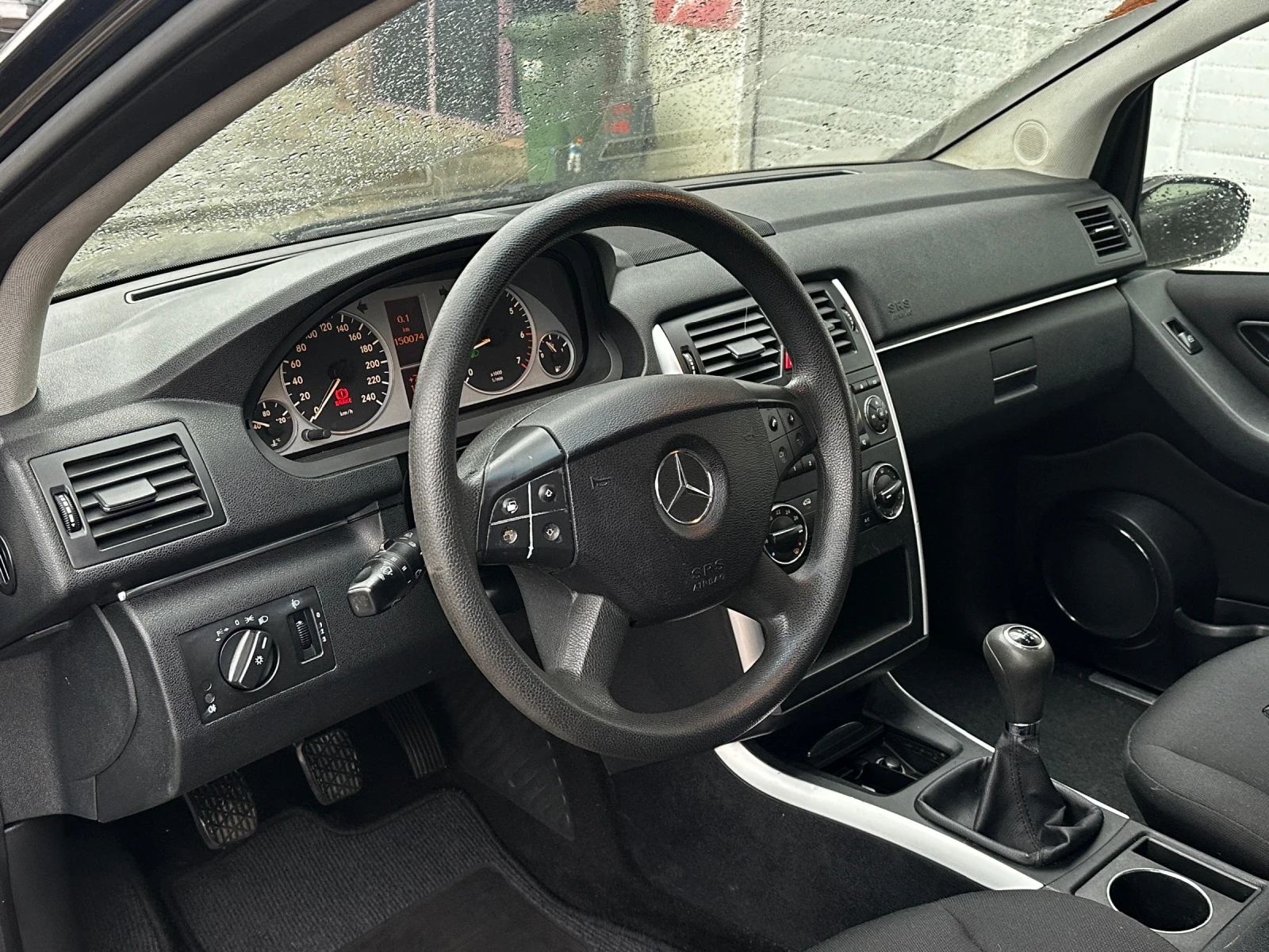 Mercedes-Benz B 150 1.5i | Mobile.bg   5