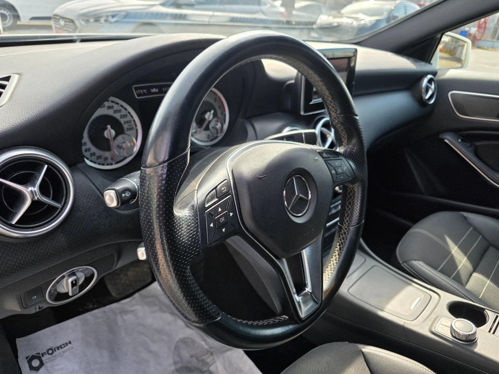 Mercedes-Benz A 180 CDI 109k.c UNIKAT ITALIA EURO 5B , снимка 8 - Автомобили и джипове - 53708213