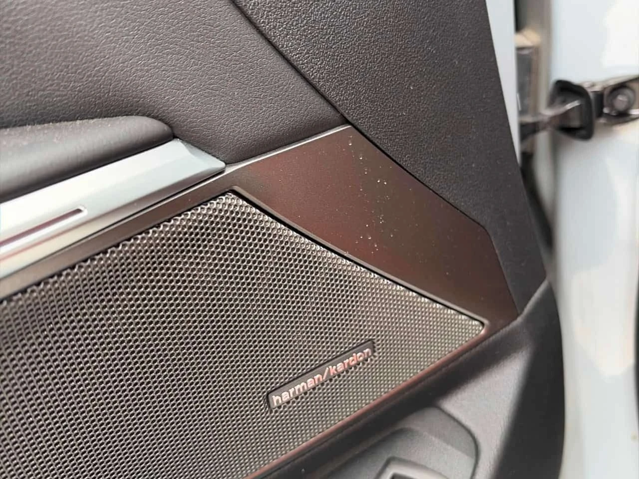 BMW M3 * Competition  ХЕД ЪП * H/K * IRL * CARBON, снимка 11 - Автомобили и джипове - 53818812