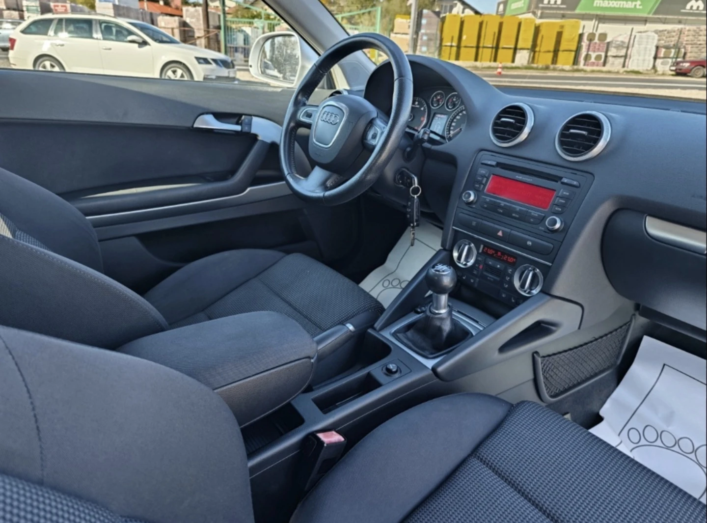 Audi A3 2.0 TDi FaceLift, снимка 11 - Автомобили и джипове - 54000708
