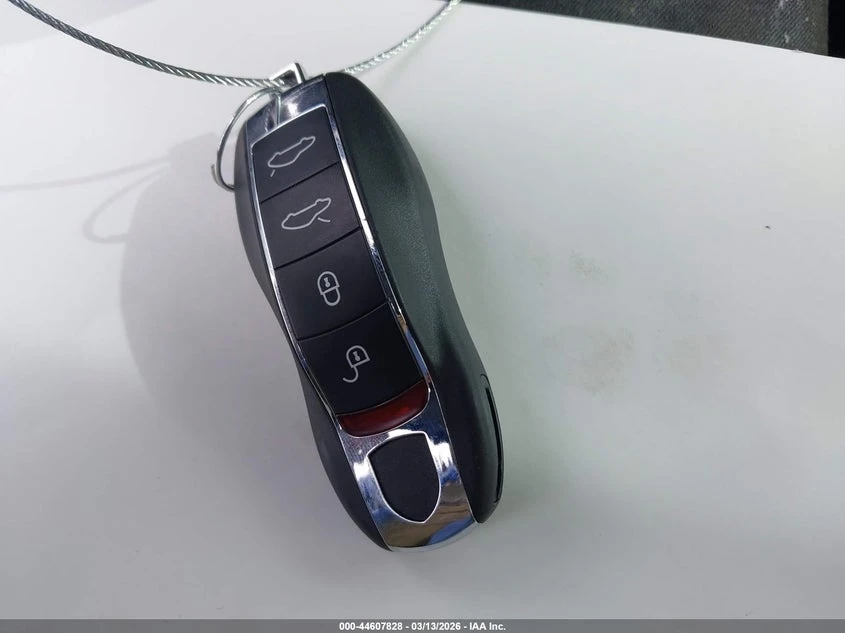 Porsche Cayman 2.0l 718, снимка 11 - Автомобили и джипове - 54072614