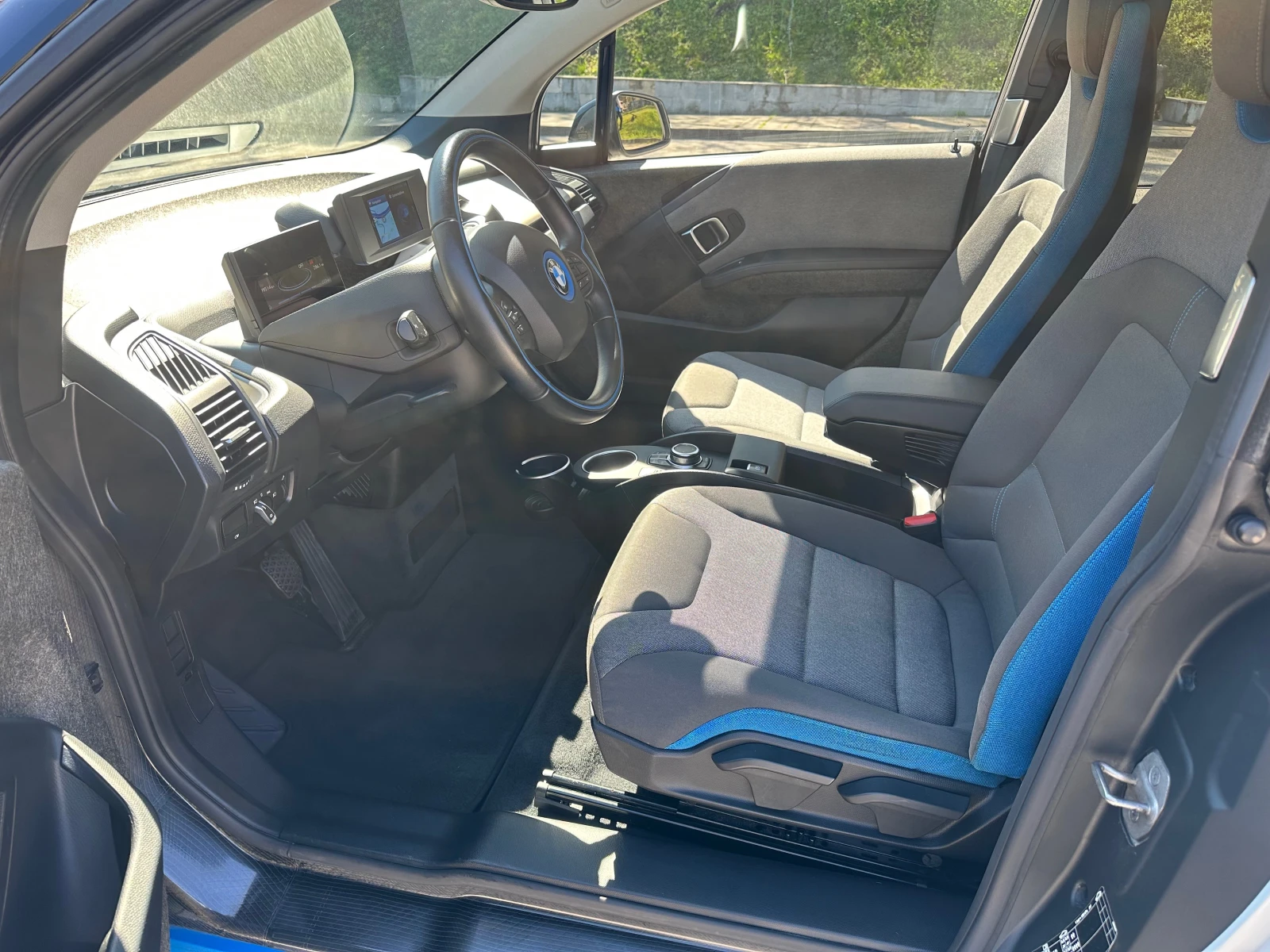 BMW i3 42kWh, снимка 10 - Автомобили и джипове - 54138848