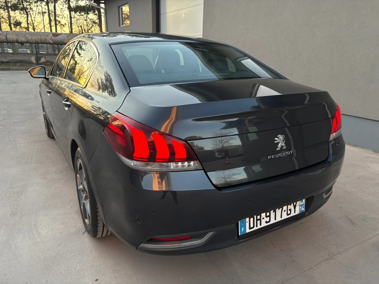 Peugeot 508 Premium 2.0 blueHDI 180kc Automatic Full Extras, снимка 5 - Автомобили и джипове - 54175958