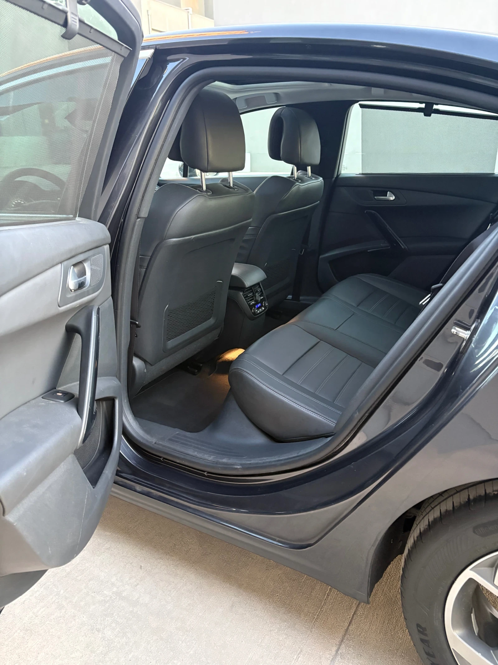 Peugeot 508 Premium 2.0 blueHDI 180kc Automatic Full Extras, снимка 14 - Автомобили и джипове - 54175958