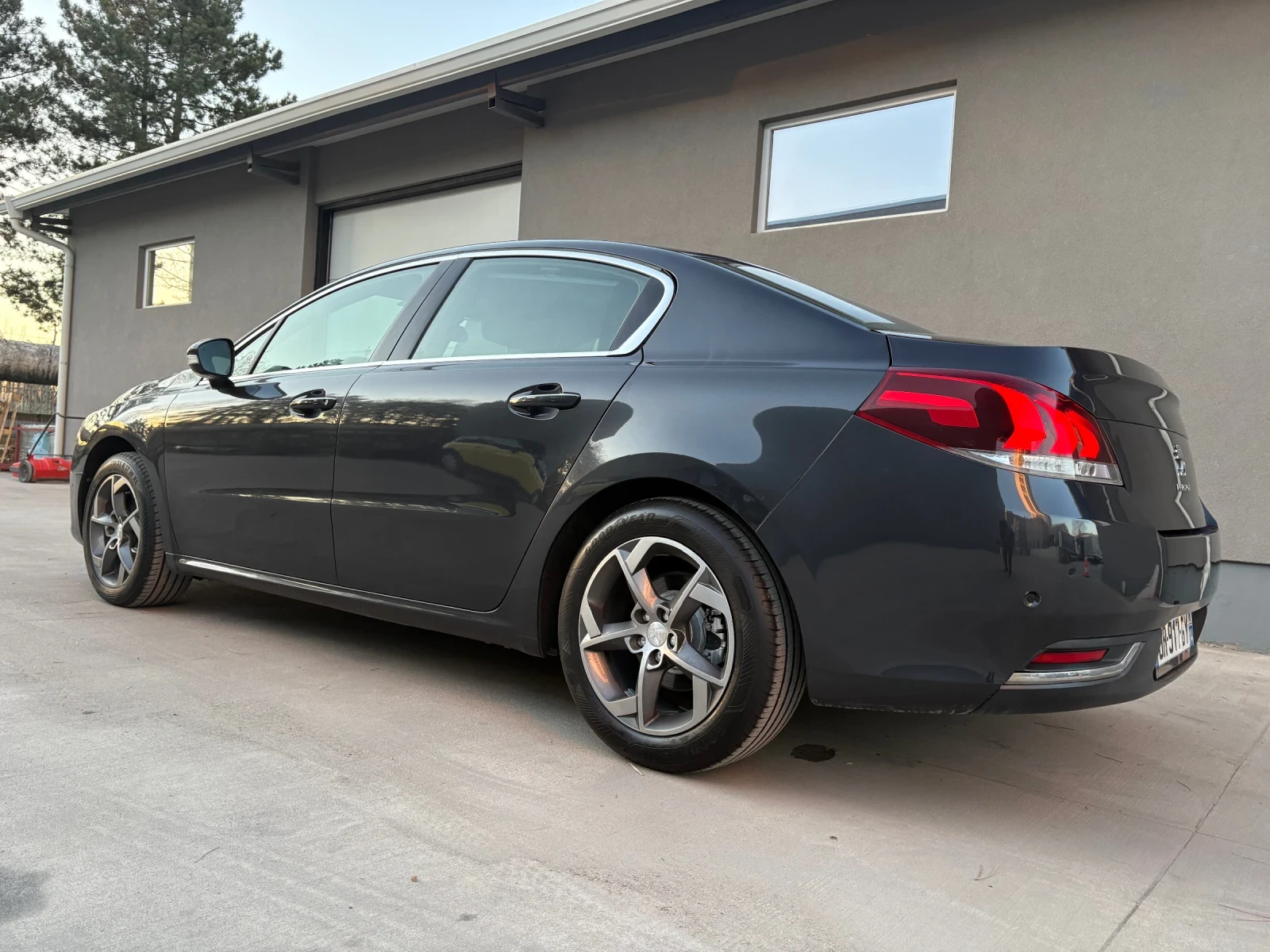 Peugeot 508 Premium 2.0 blueHDI 180kc Automatic Full Extras, снимка 4 - Автомобили и джипове - 54175958