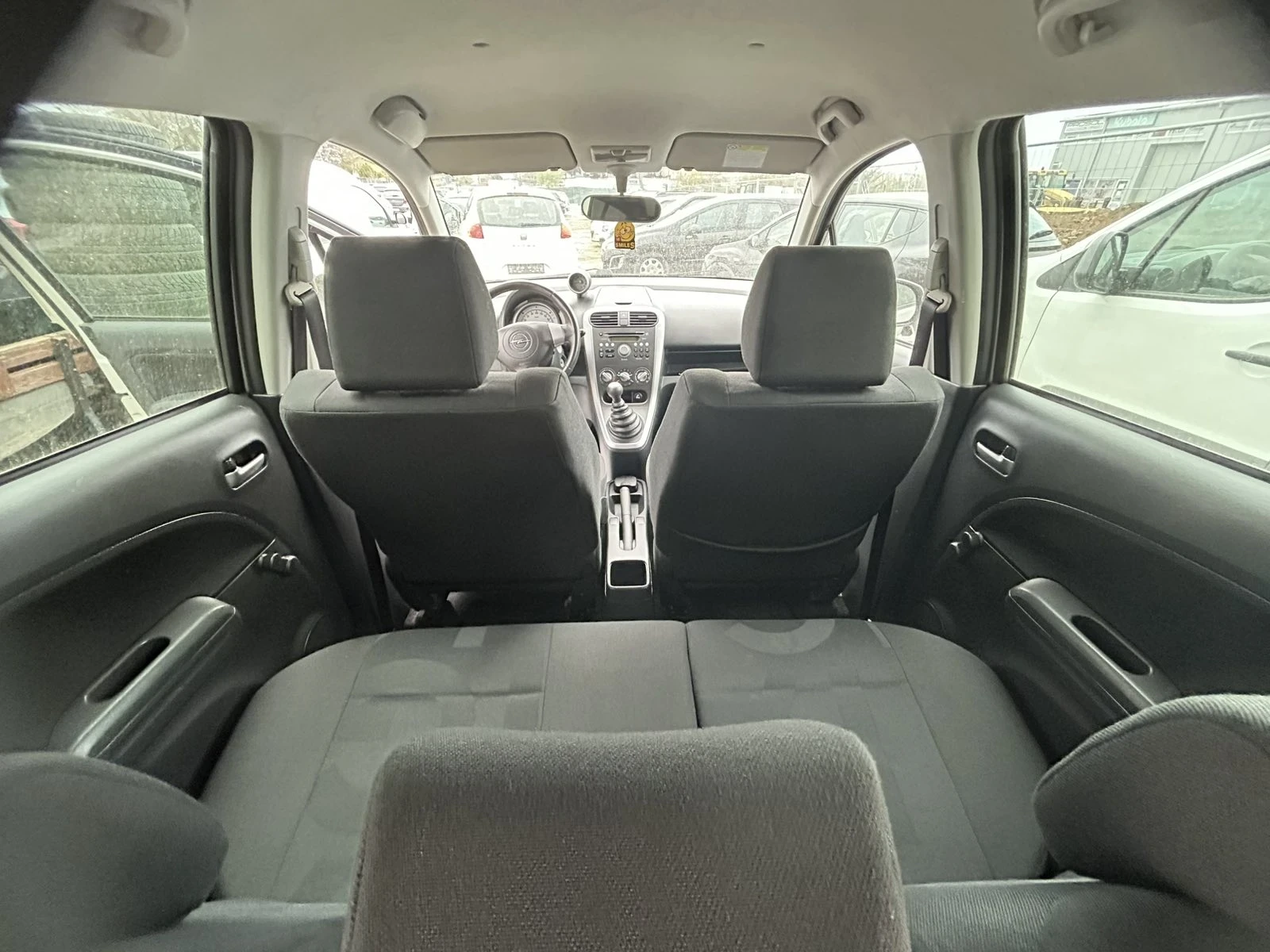 Opel Agila 1.3i 85к.с., снимка 4 - Автомобили и джипове - 54285724