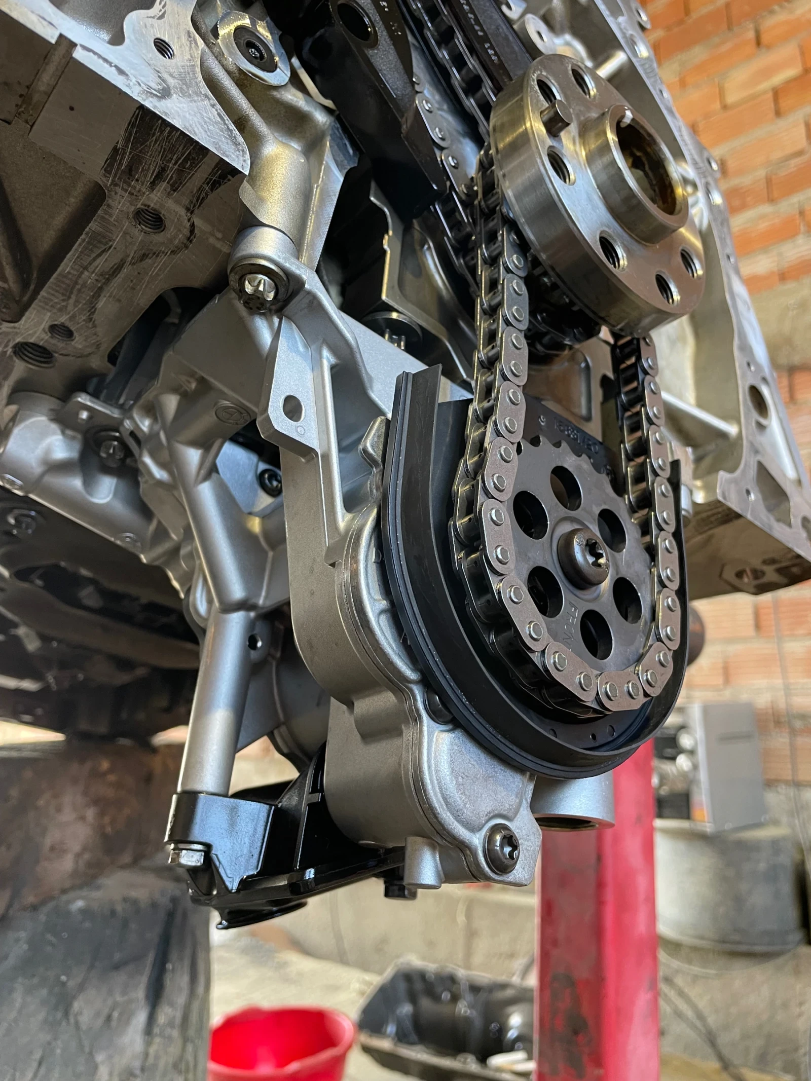 BMW 530 X drive, снимка 11 - Автомобили и джипове - 54305191