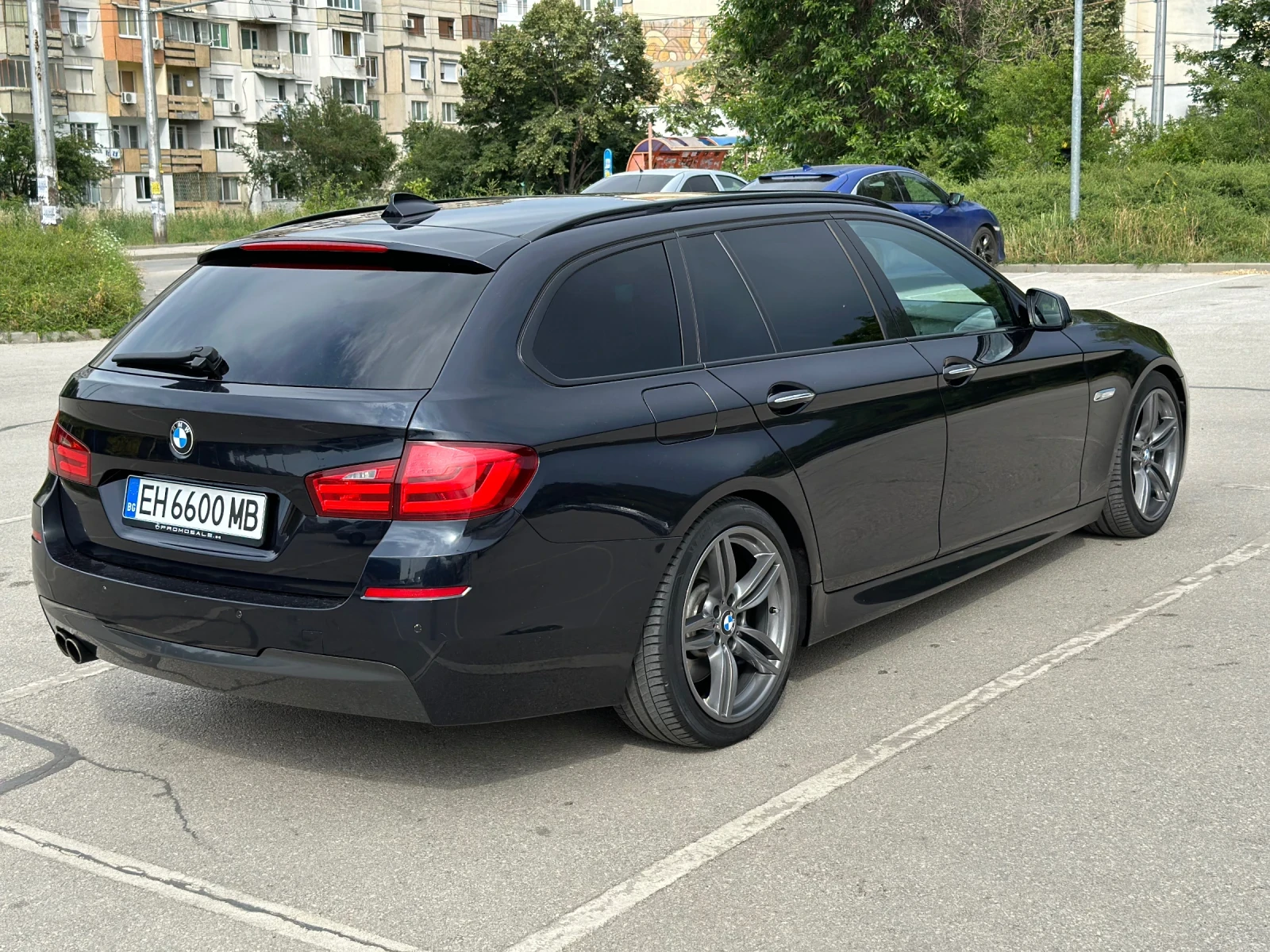 BMW 530 X drive, снимка 4 - Автомобили и джипове - 54305191