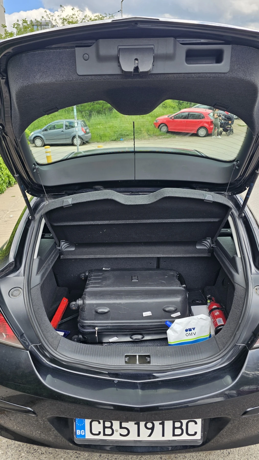 Opel Astra, снимка 12 - Автомобили и джипове - 54565518