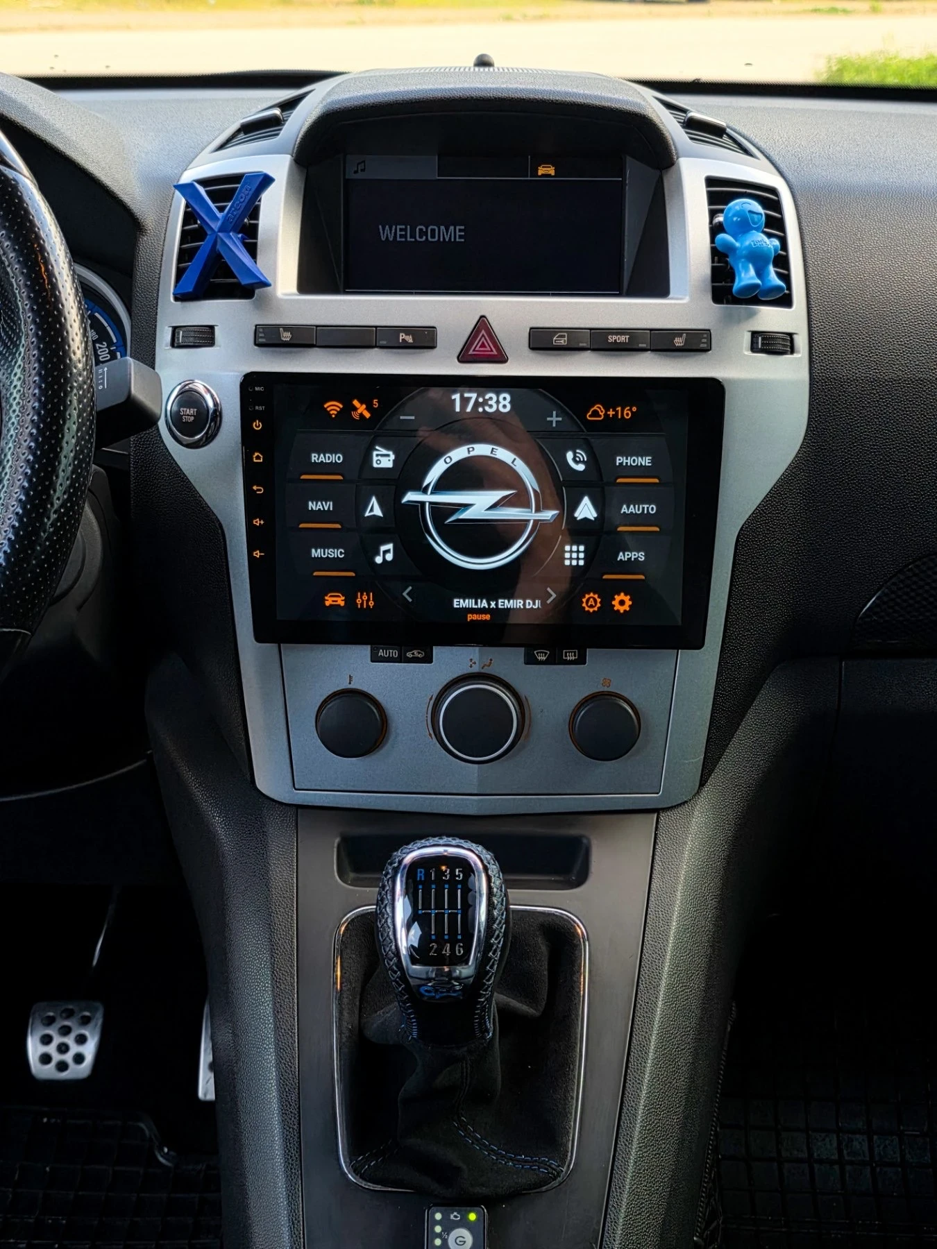 Opel Zafira 2.0T OPC FULL, снимка 9 - Автомобили и джипове - 54598422