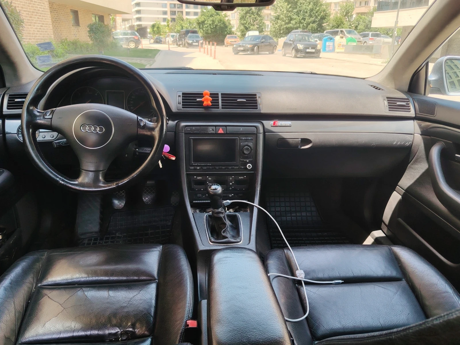 Audi A4 131 кожа навигация , снимка 4 - Автомобили и джипове - 54699671