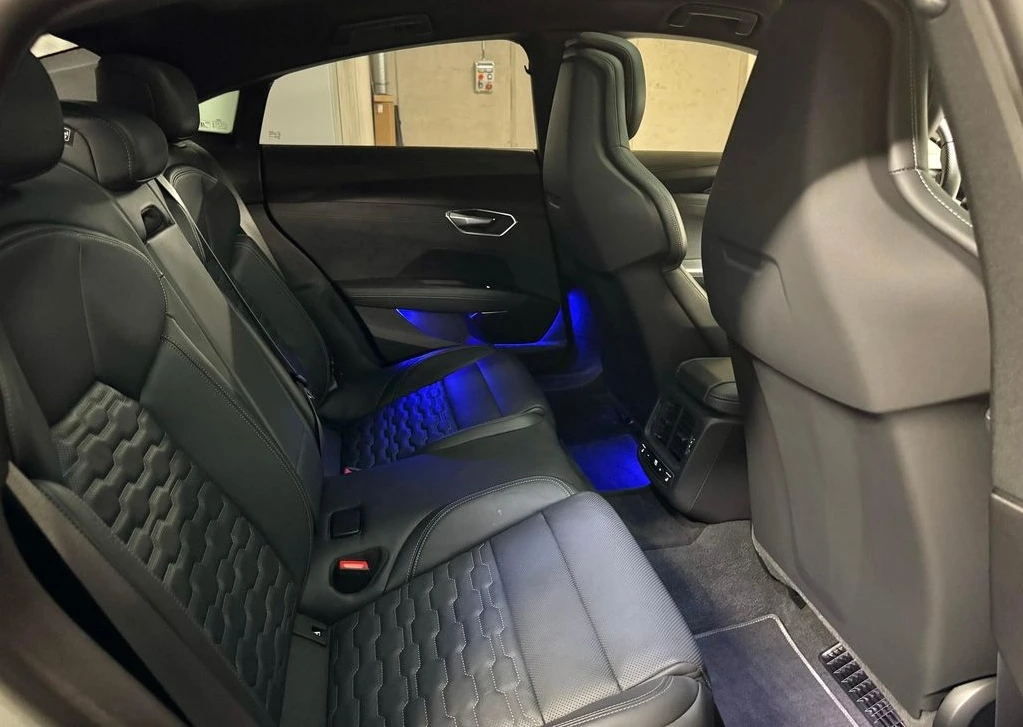 Audi E-Tron GT RS, снимка 8 - Автомобили и джипове - 54829644