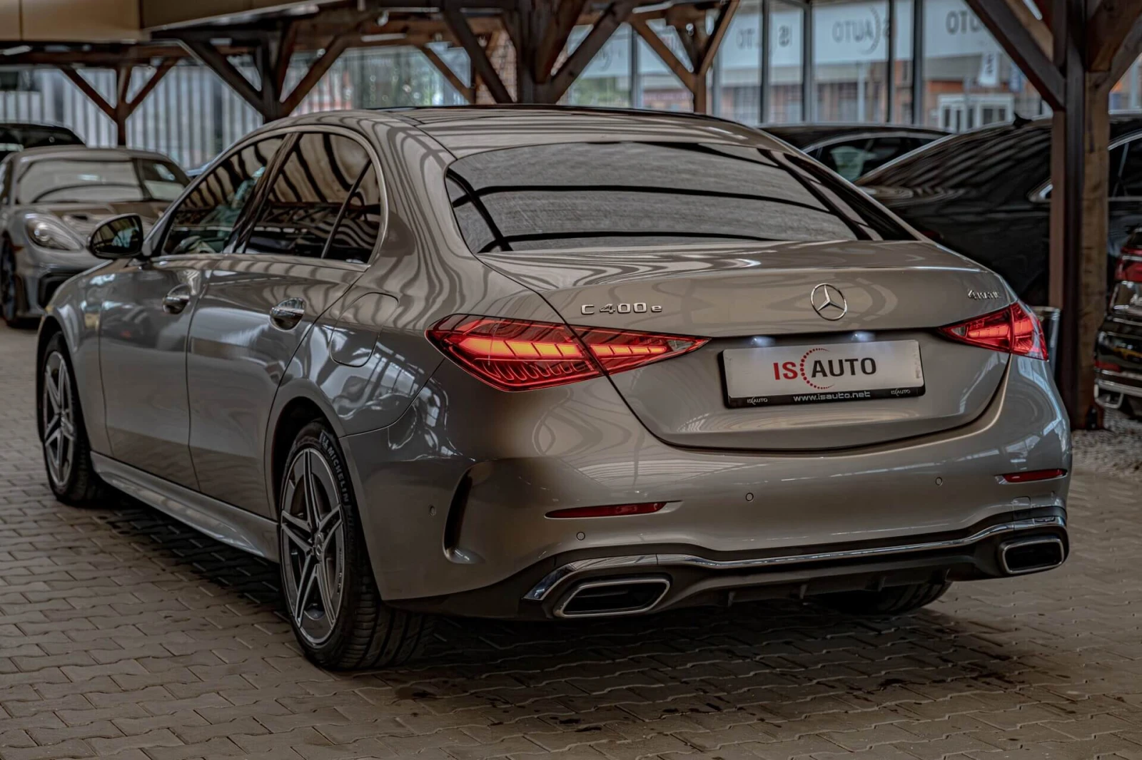 Mercedes-Benz C 400 e/AMG Line/4Matic/Ambient/Камера/MBUX/Панорама, снимка 5 - Автомобили и джипове - 54896729
