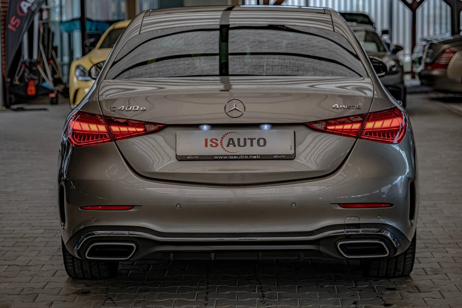 Mercedes-Benz C 400 e/AMG Line/4Matic/Ambient/Камера/MBUX/Панорама, снимка 4 - Автомобили и джипове - 54896729