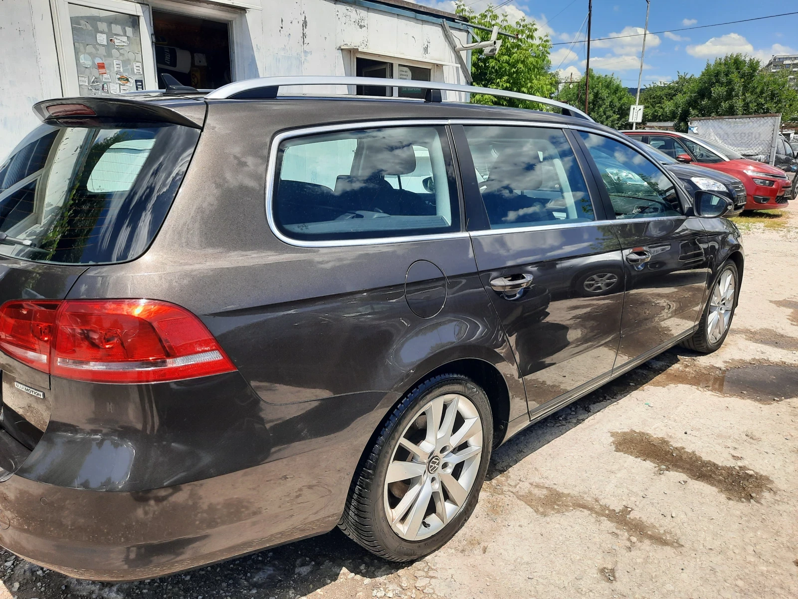 VW Passat 2013та КАТО НОВ, снимка 4 - Автомобили и джипове - 54987966