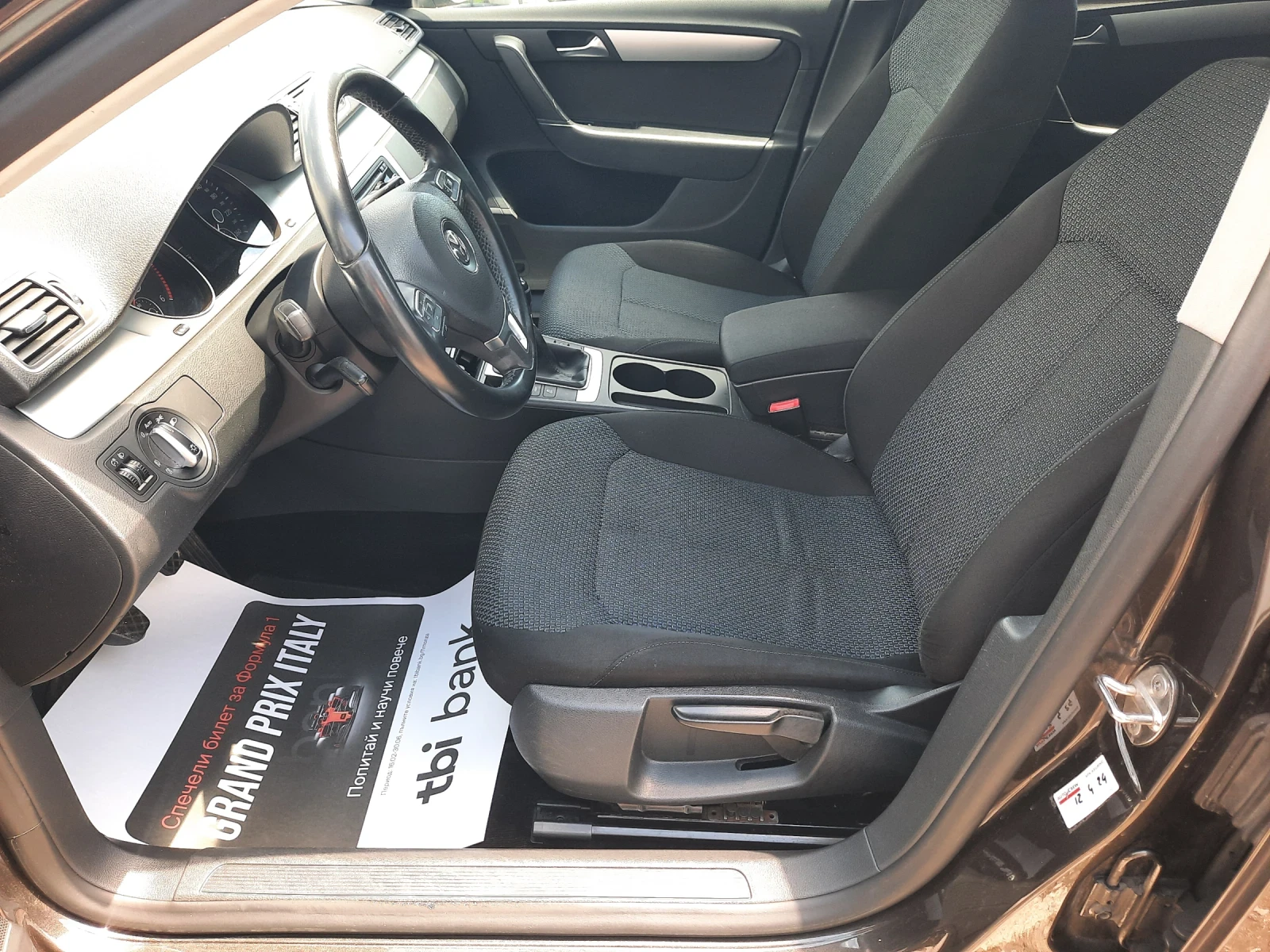 VW Passat 2013та КАТО НОВ, снимка 9 - Автомобили и джипове - 54987966