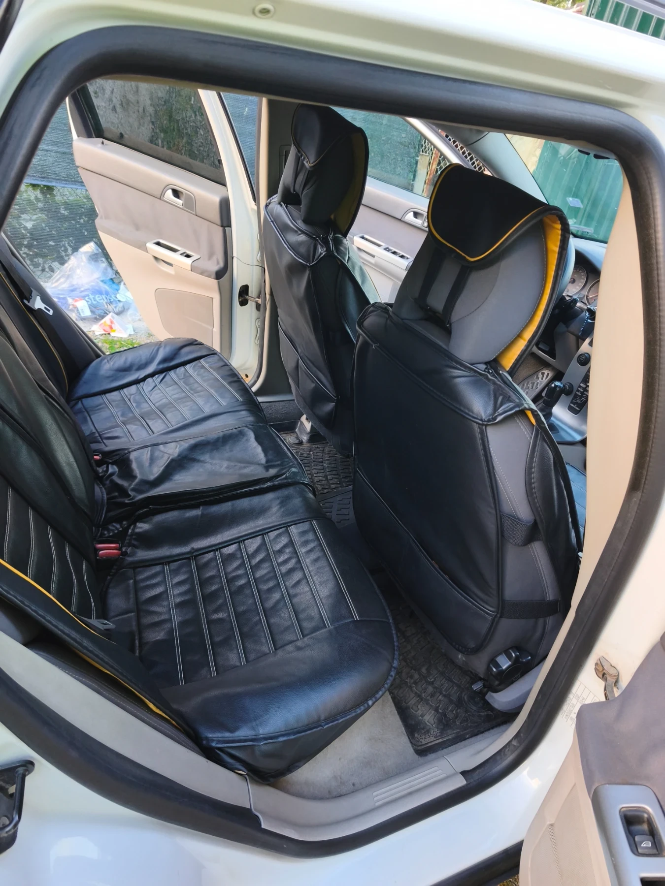 Volvo V50 1.6hdi, снимка 10 - Автомобили и джипове - 55118639