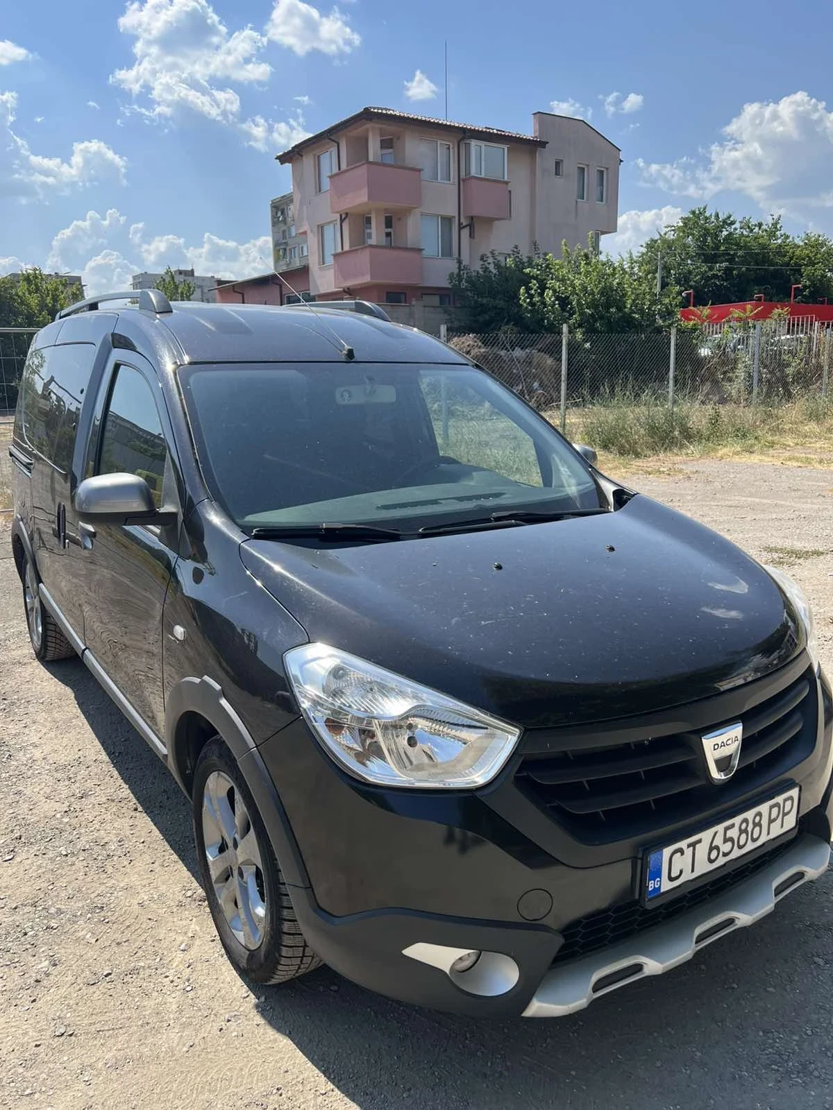 Dacia Dokker, снимка 2 - Автомобили и джипове - 55164849