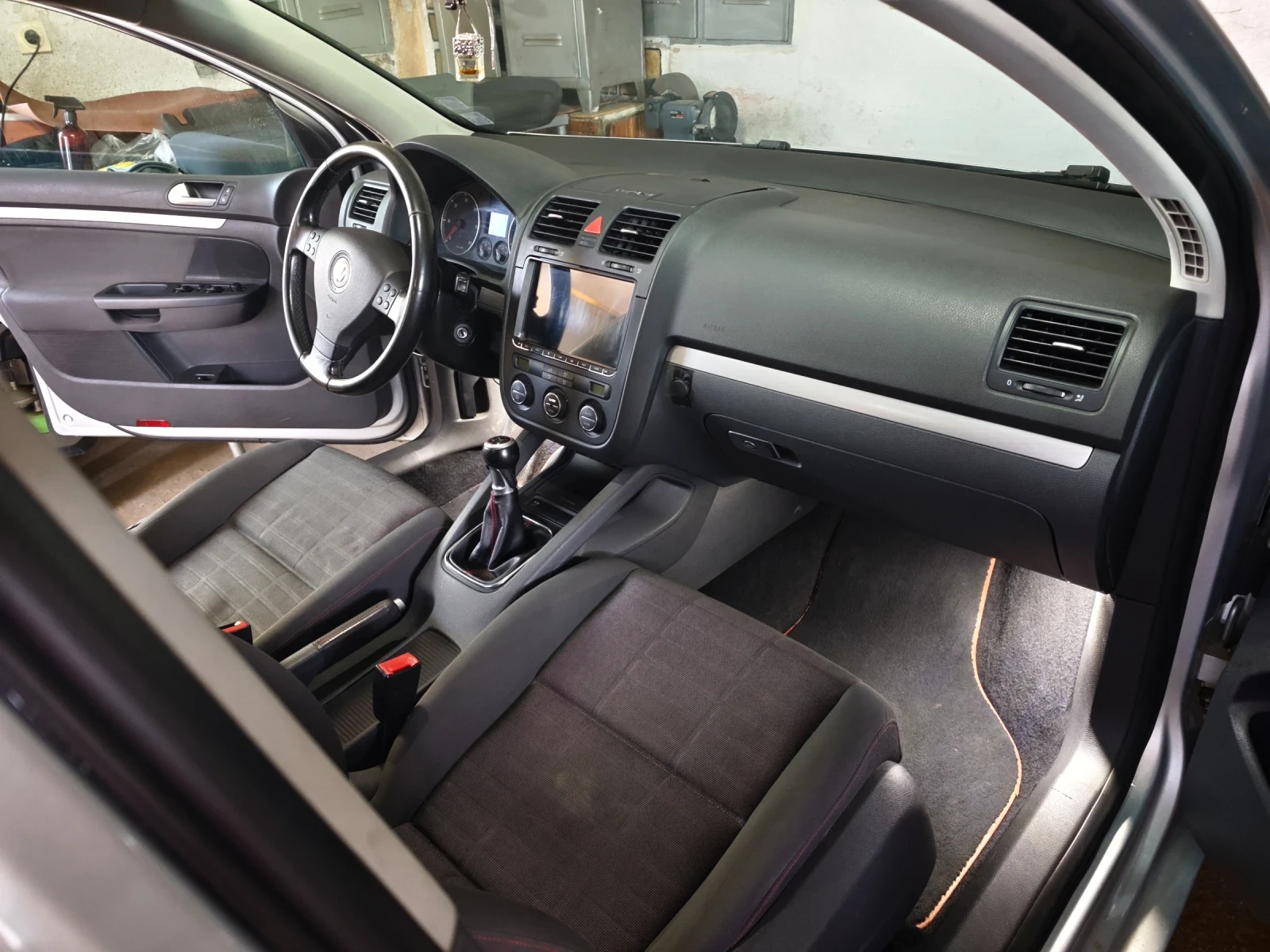VW Golf, снимка 6 - Автомобили и джипове - 55584445