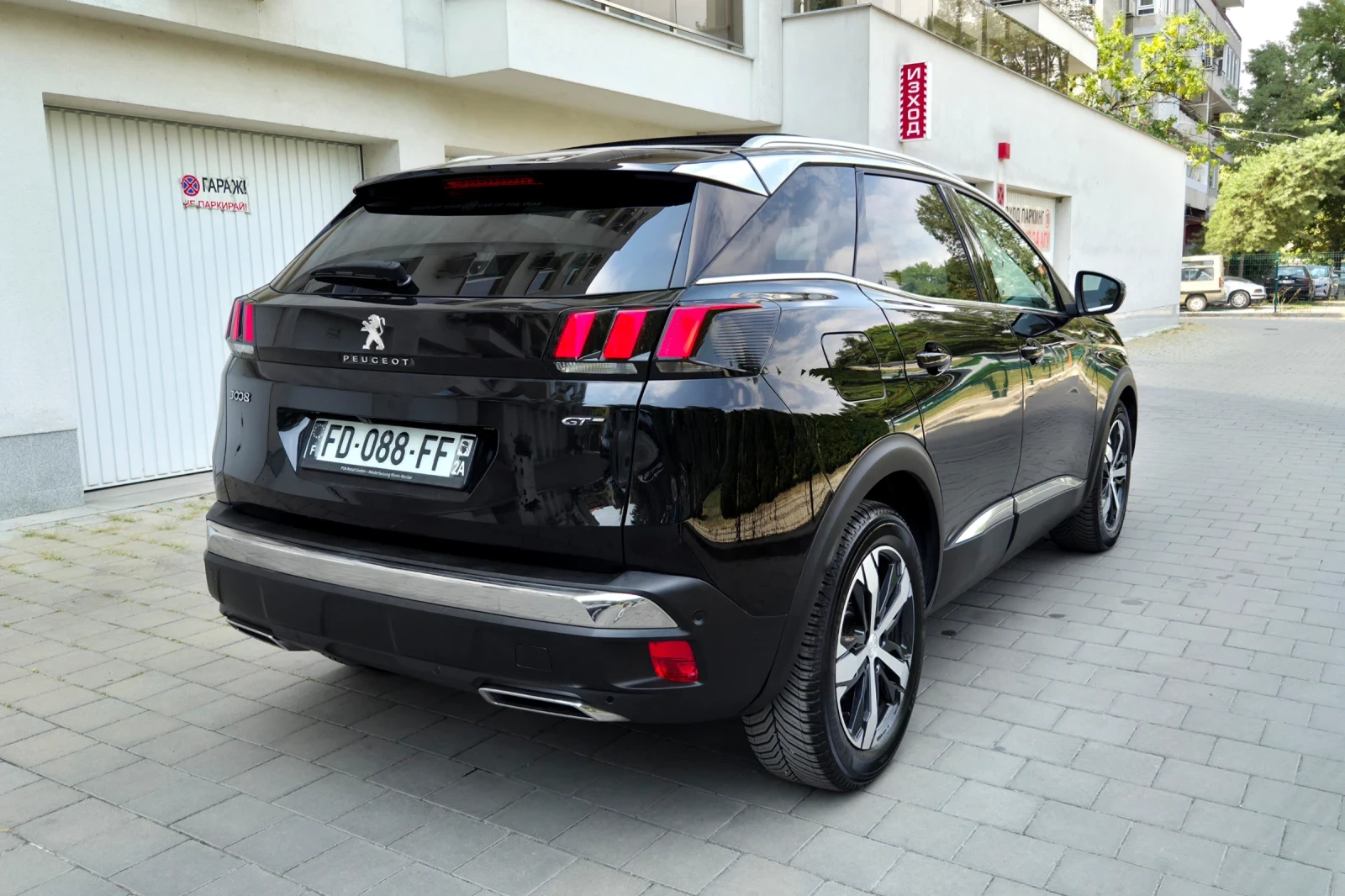 Peugeot 3008 GT 2.0 HDi /МАСАЖ /KEYLESS /ДИСТРОНИК /Fullmax!, снимка 5 - Автомобили и джипове - 55663740