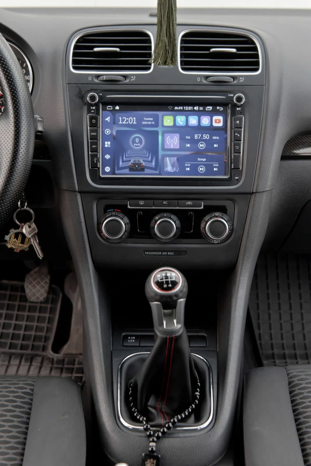 VW Golf, снимка 14 - Автомобили и джипове - 55713721
