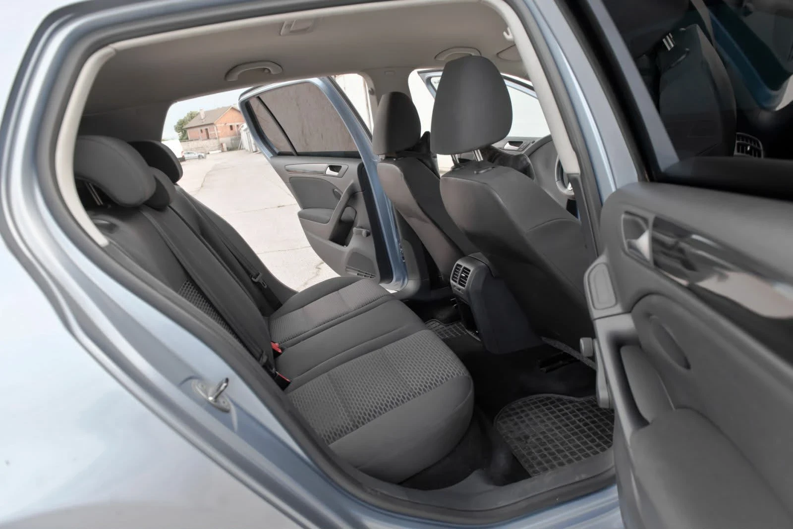 VW Golf, снимка 8 - Автомобили и джипове - 55713721