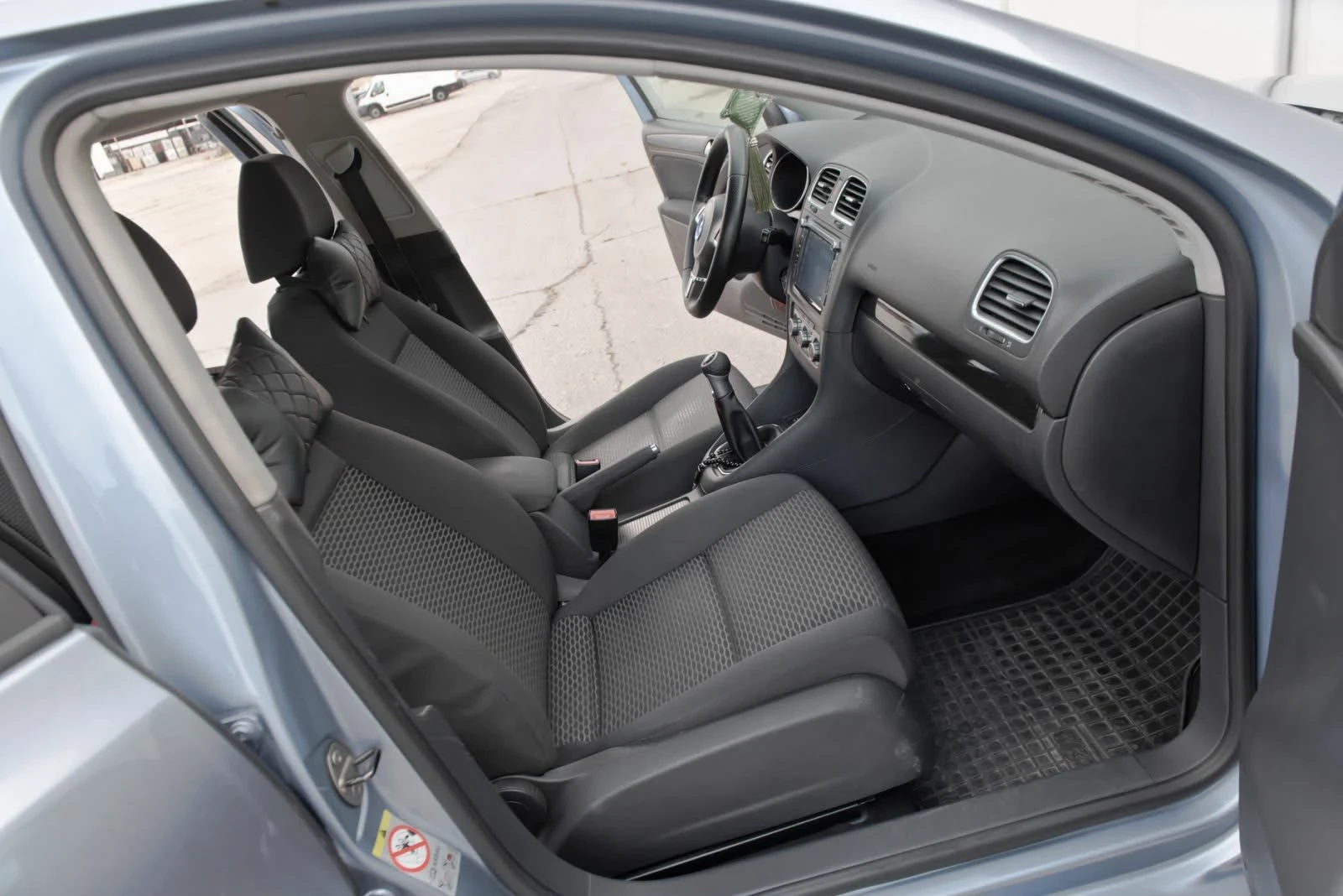 VW Golf, снимка 7 - Автомобили и джипове - 55713721