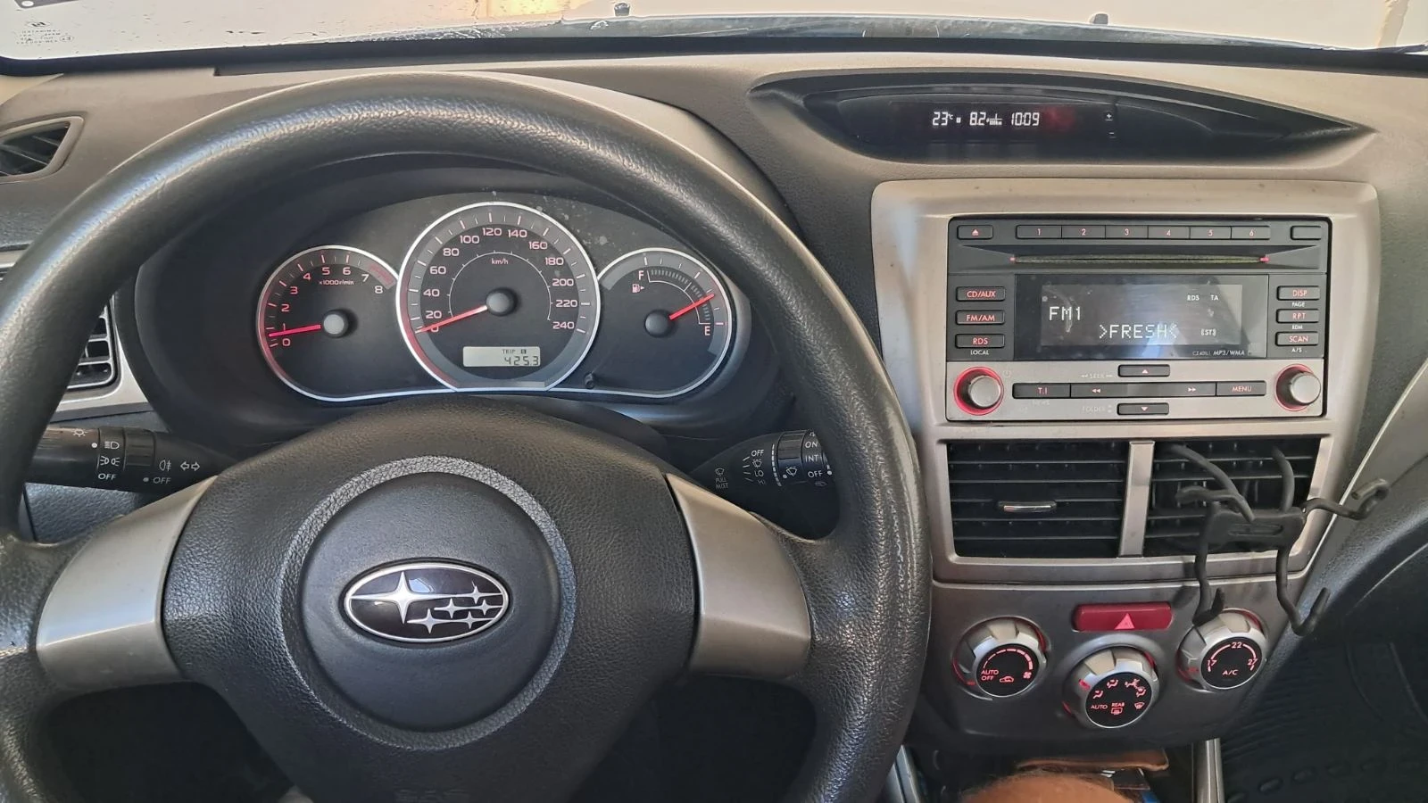 Subaru Impreza Автомобила е в перфектно състояние, ГО, Винетка., снимка 8 - Автомобили и джипове - 55779556