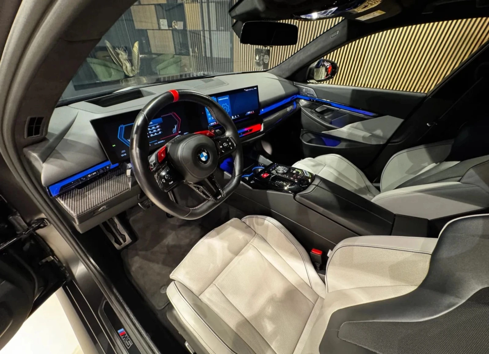 BMW M5 4.4 V8 Plug-in CarBahn Stage 2, снимка 13 - Автомобили и джипове - 56231990