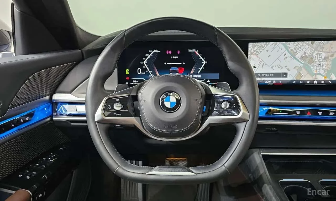 BMW 740 d xDrive Design Pure Excellence , снимка 12 - Автомобили и джипове - 56262374