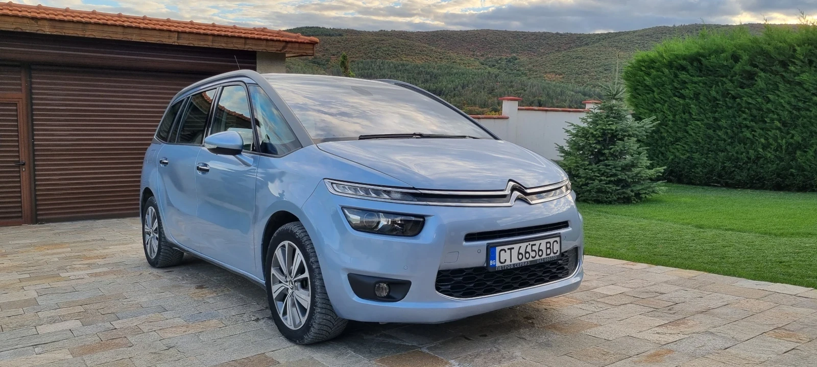 Citroen Grand C4 Picasso BLUE 2.0 HDI  7 места
