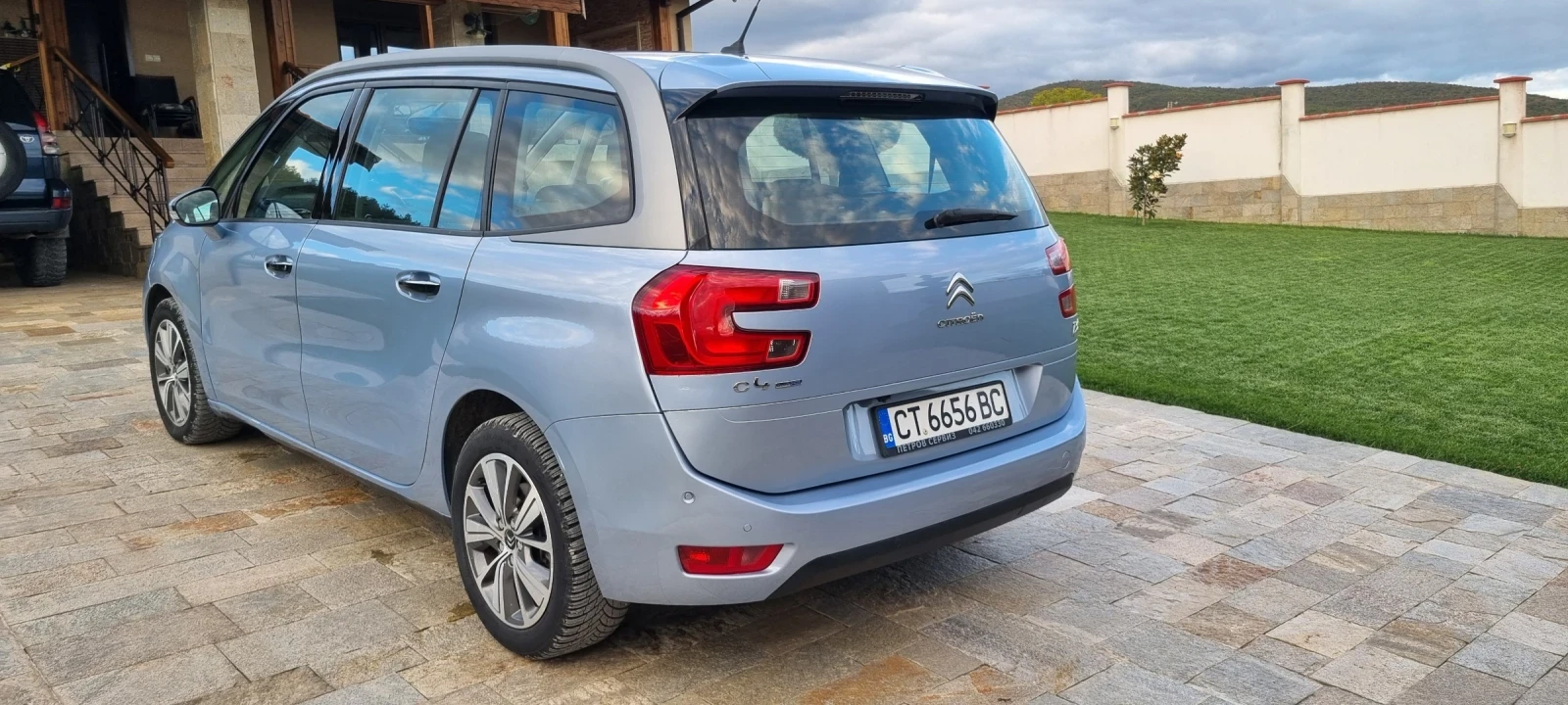 Citroen Grand C4 Picasso BLUE 2.0 HDI  7 ����� | Mobile.bg � ����������� 5
