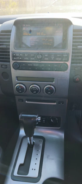 Nissan Navara 2.5dCI 4WD, снимка 13