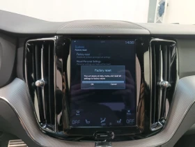 Volvo XC60 T6 Recharge Geartronic R-Design Leather Navi , снимка 13