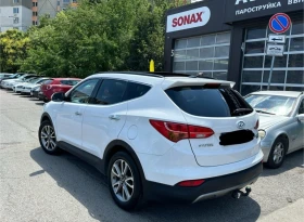 Обява за продажба на Hyundai Santa fe Ударена, но в движение, само външни щети ~13 900 лв. - изображение 9 | Auto.bg Обява за продажба на Hyundai Santa fe Ударена, но в движение, само външни щети ~13 900 лв. - изображение 9