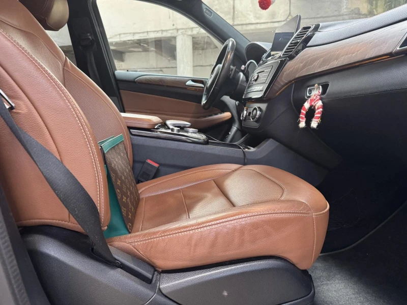 Mercedes-Benz GLE 4 Matic, снимка 7 - Автомобили и джипове - 52525078