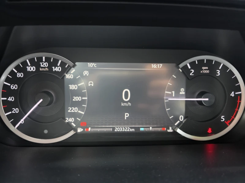 Land Rover Discovery Sport 2.0 DTD 4X4, снимка 16 - Автомобили и джипове - 53455240