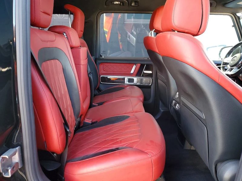 Mercedes-Benz G 63 AMG 4М, снимка 10 - Автомобили и джипове - 53988212