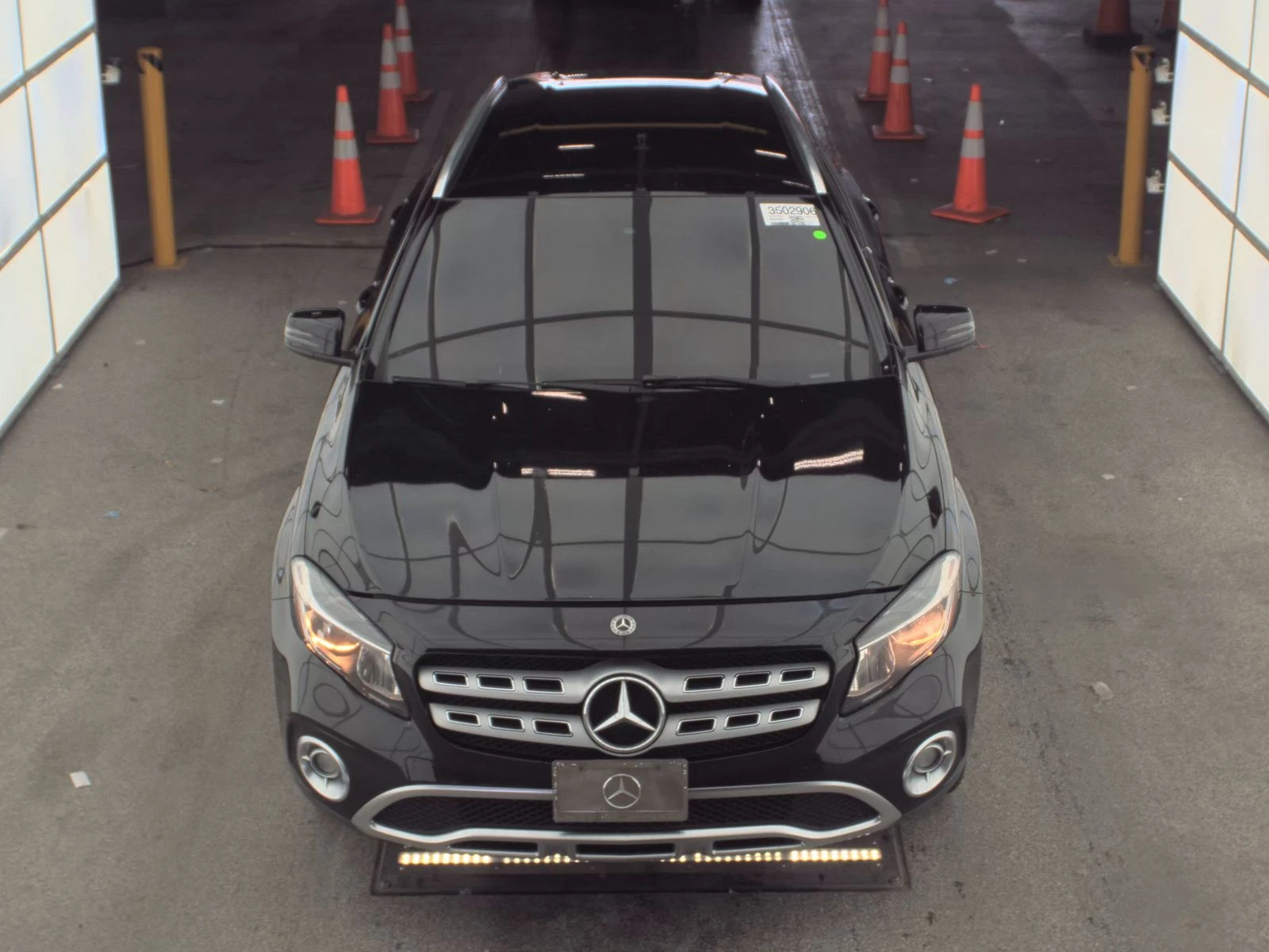 Mercedes-Benz GLA 250  - изображение 3