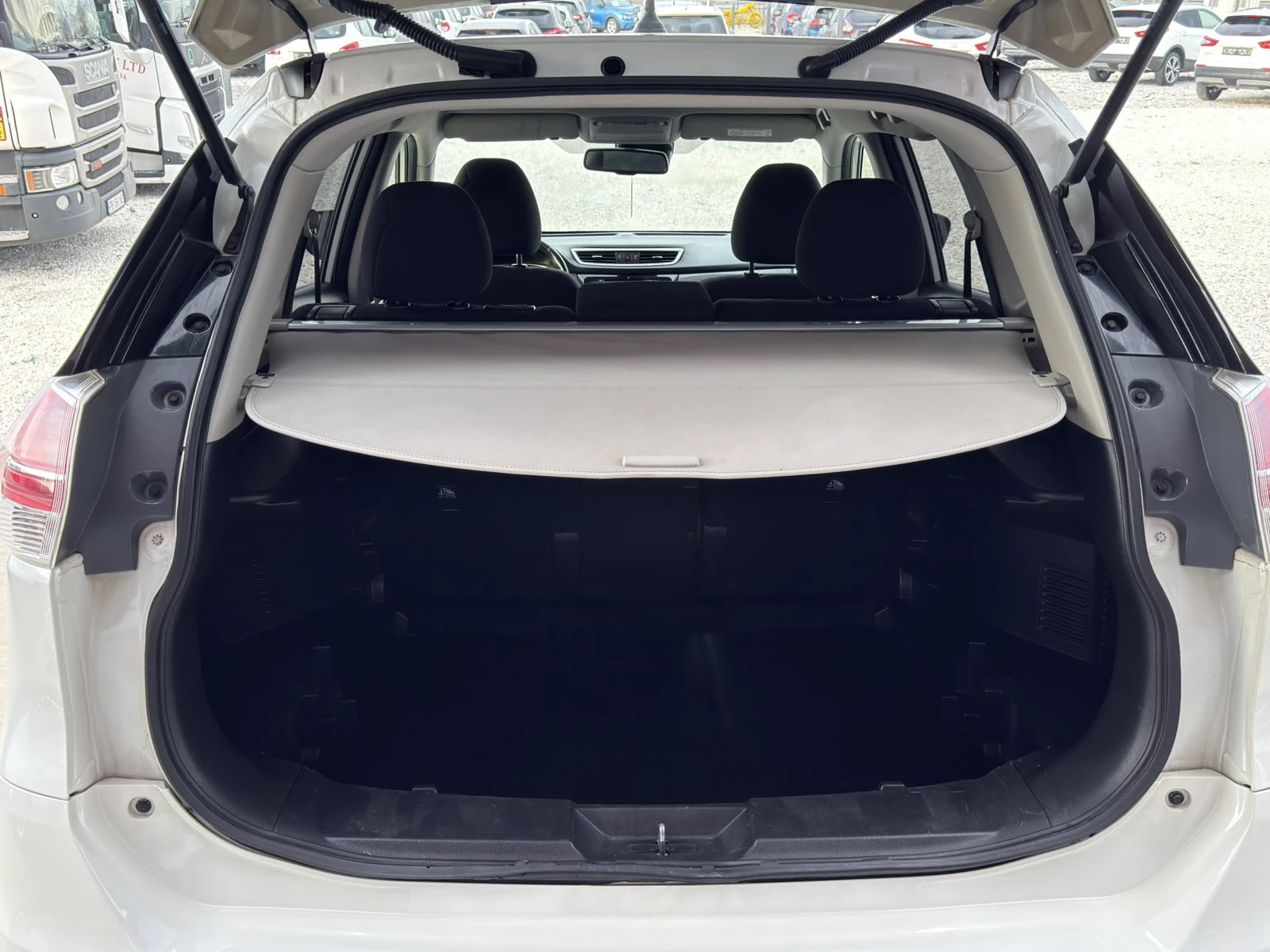 Nissan X-trail 1.6 dci EURO5B | Mobile.bg � ����������� 10